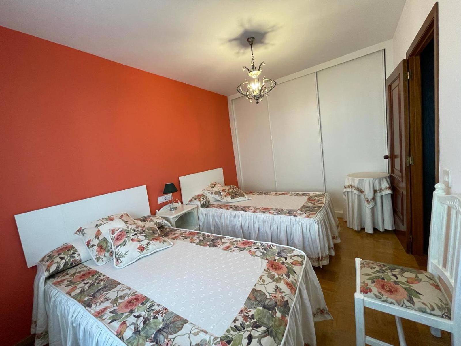 Apartamento Curros Enriquez Камбадос Екстериор снимка